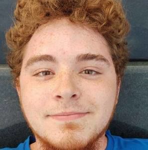 Meet your Posher, Aaron